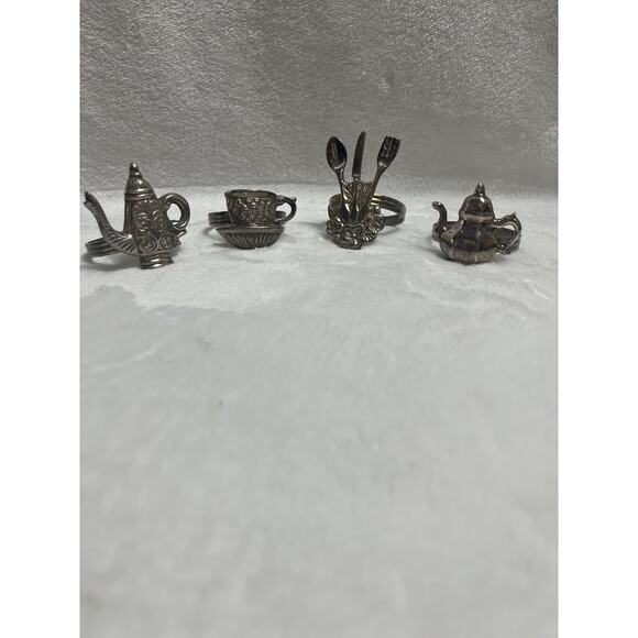 Vintage Silver Plated Napkin Rings Teapot Tea Kettle Silverware Teacup Set of 4 - Picture 1 of 15